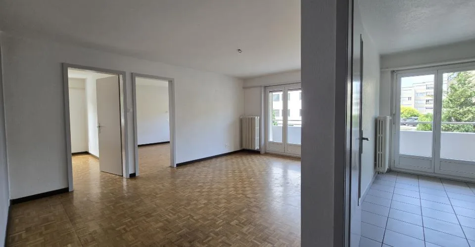 Appartement bien placé dans quartier calme