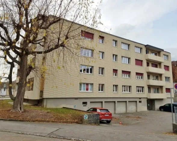 Appartement bien placé dans quartier calme