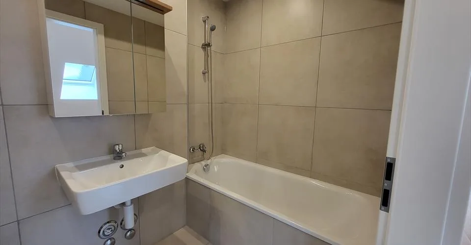 Rue du Crêt-de-l'Eau 13, Couvet - App. 2,5 pces au 2ème étage