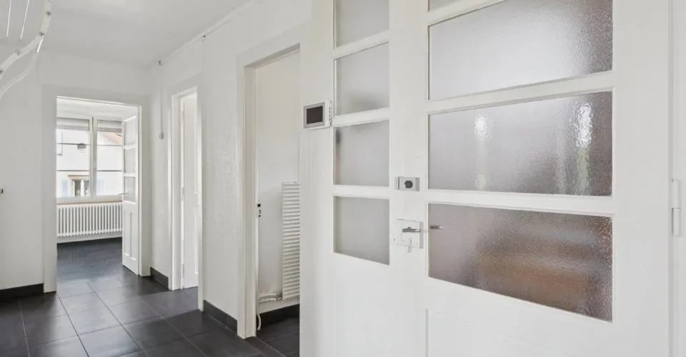 Appartement lumineux avec balcon au Landeron