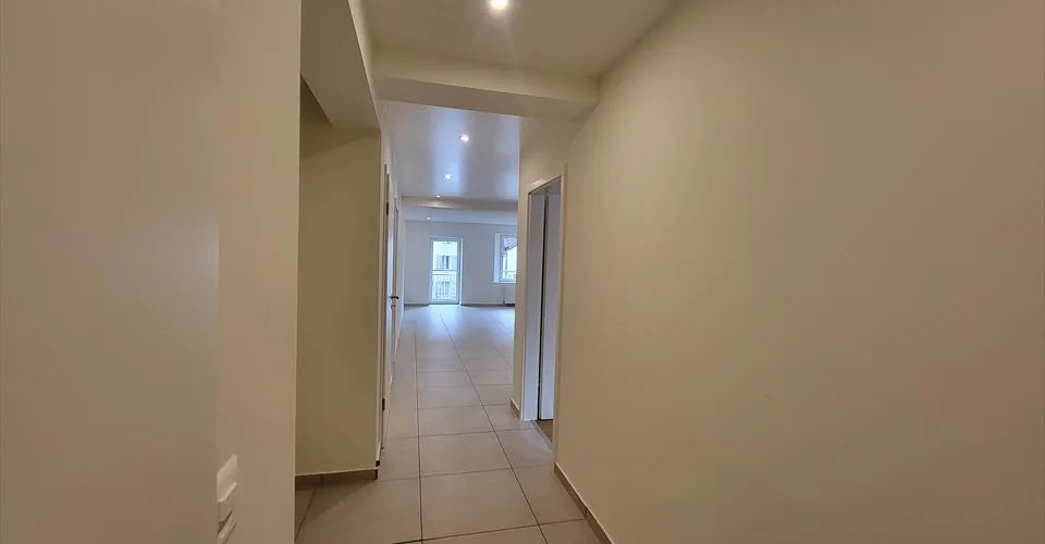 Crêt-de-l'Eau 13, Couvet - Appartement de 2,5pces au 1er étage