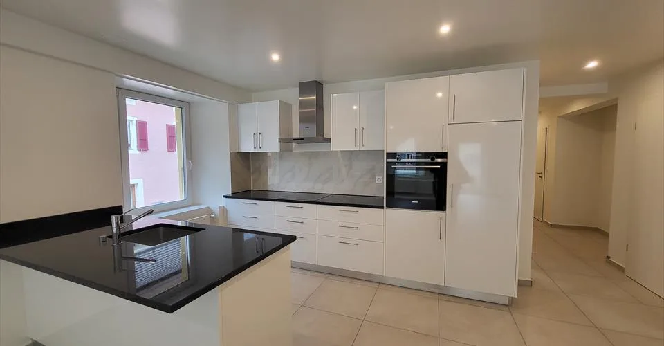 Crêt-de-l'Eau 13, Couvet - Appartement de 2,5pces au 1er étage