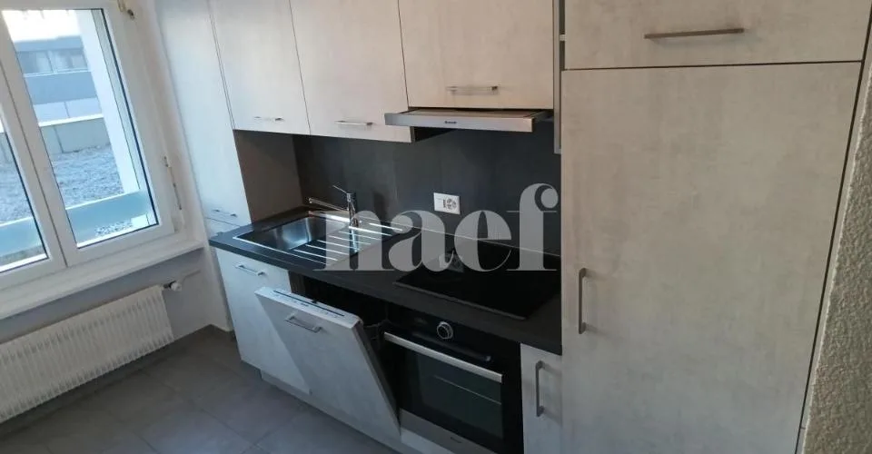 RENOVE - Appartement de 2 pièces au troisième étage
