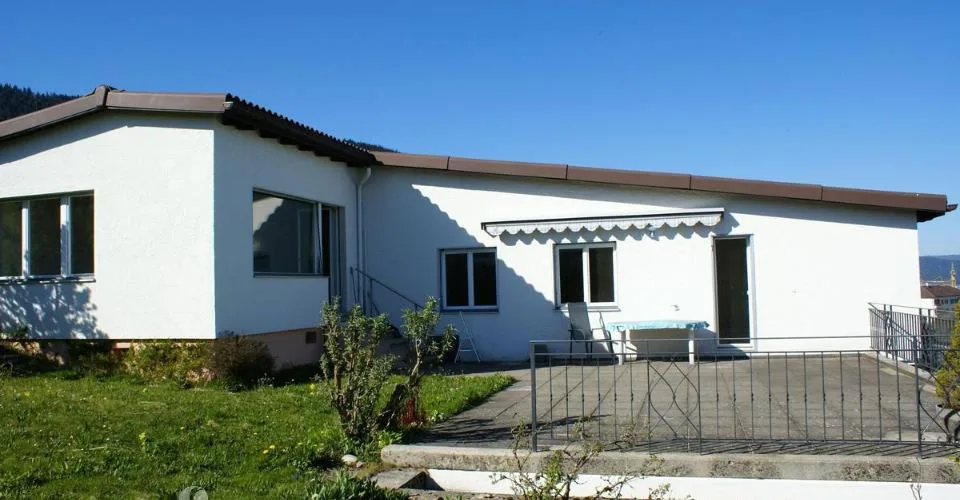 Maison de 4.5 pièces d'environ 126m2 avec appartement principal