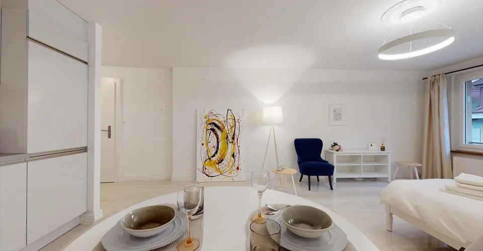 Studio moderne, meublé et luxueux à Boudry