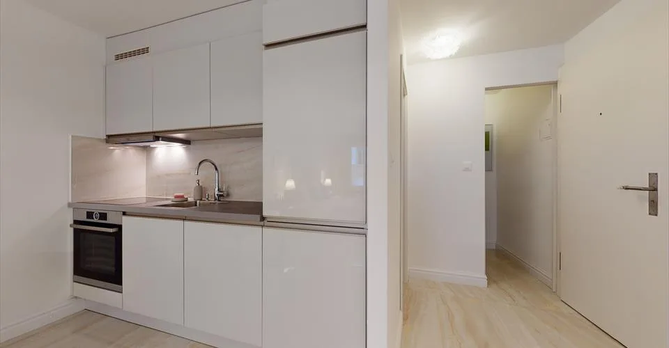 Studio moderne, meublé et luxueux à Boudry