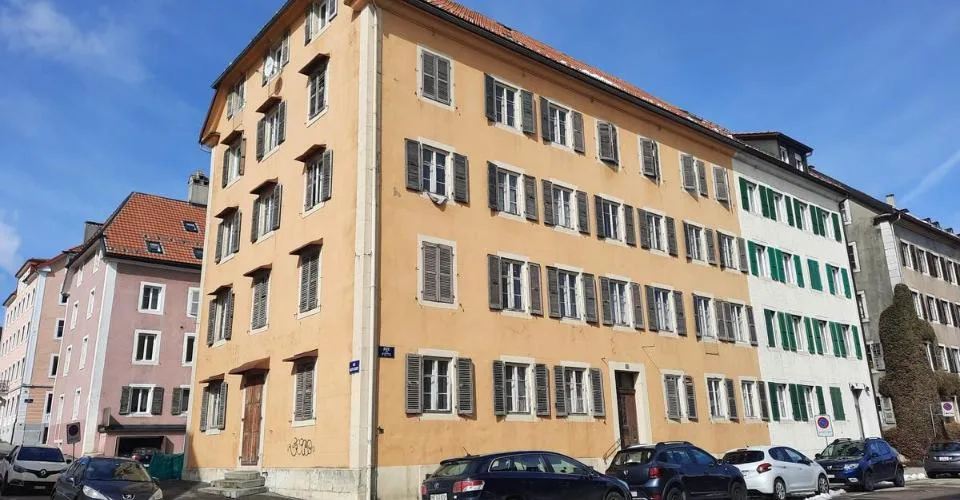 Appartement de 3 pièces proche de la place du marché