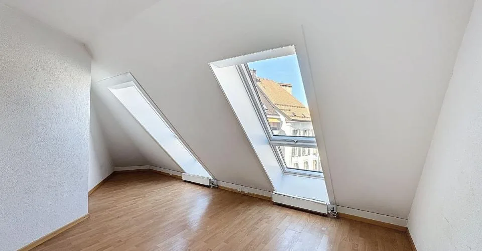 Lumineux appartement de 4.5 pièces avec cheminée
