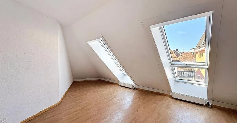 Lumineux appartement de 4.5 pièces avec cheminée