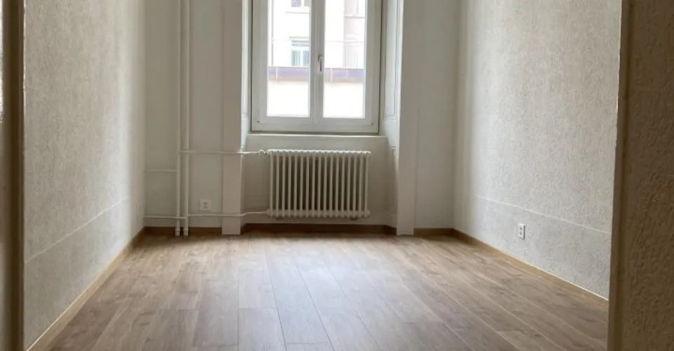 01238 - Appartement 3½ pièces - Serre 47 - La Chaux-de-Fonds