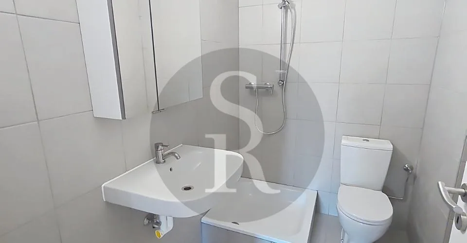 Haute 29 à Colombier, studio rénové au centre du village