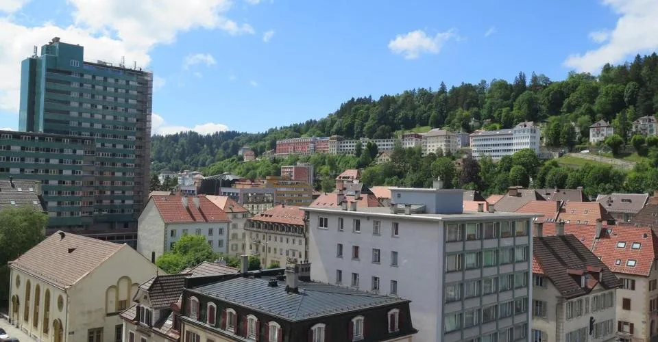 Magnifique 4 pièces avec balcon situé au centre-ville du Locale