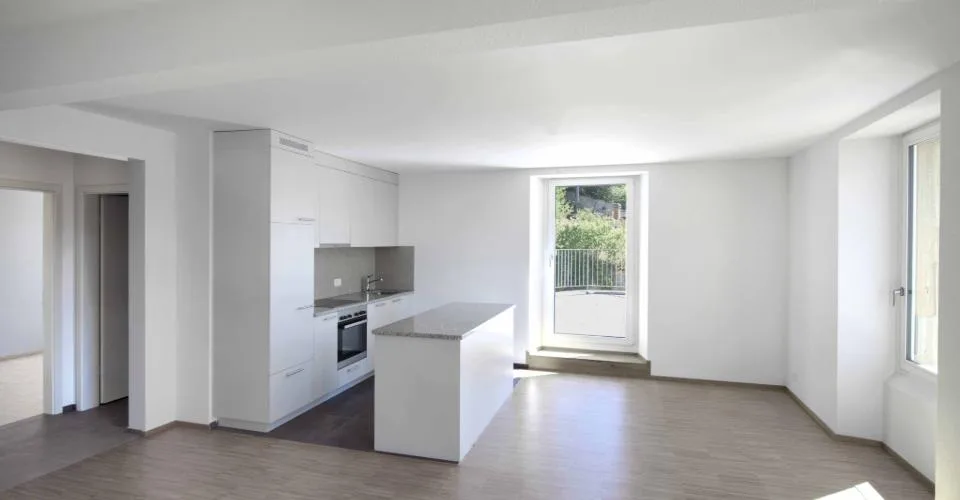 Magnifique appartement de 4 pièces à Neuchâtel, avec grande terrasse, jardin commun et coin potager