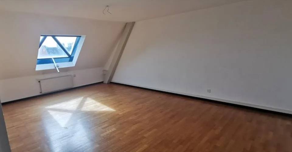 Appartement à Neuchâtel avec vue urbaine