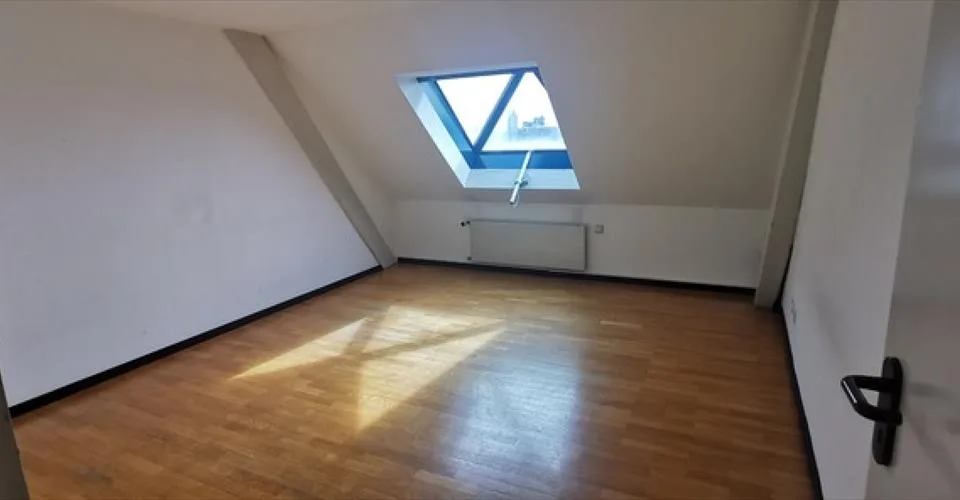 Appartement à Neuchâtel avec vue urbaine