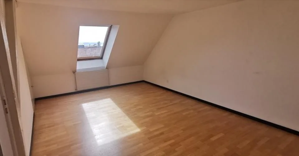 Appartement à Neuchâtel avec vue urbaine