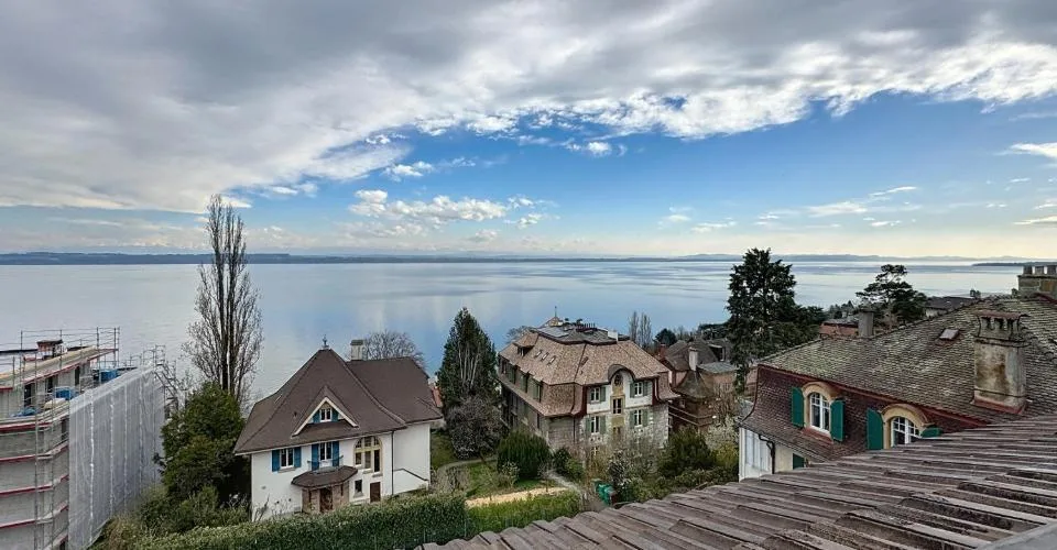 Chambres avec vue magnifique dans un quartier calme à Neuchâtel