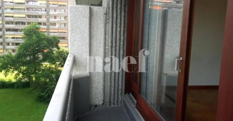 À louer - Appartement de 4 pièces au 4ème étage