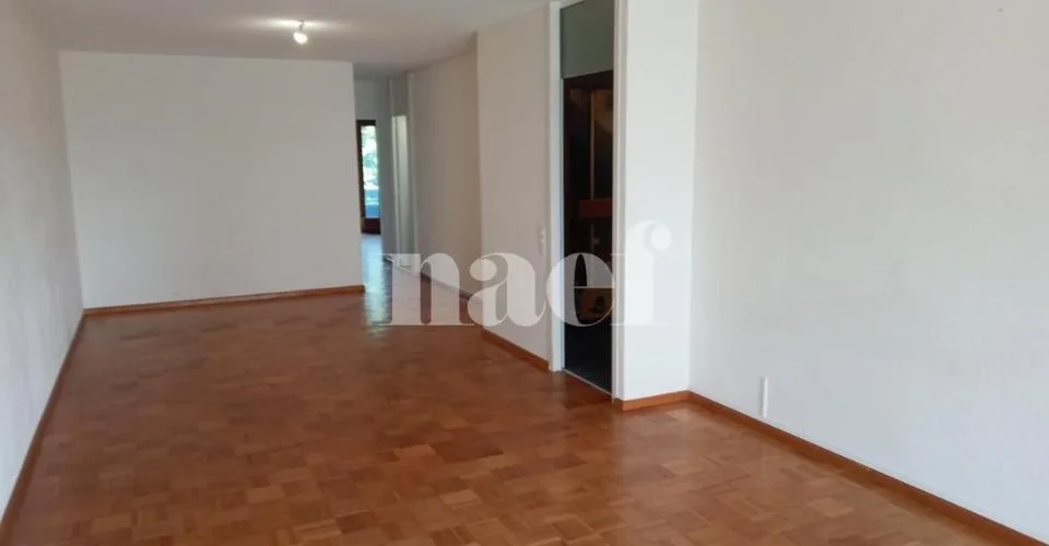 À louer - Appartement de 4 pièces au 4ème étage