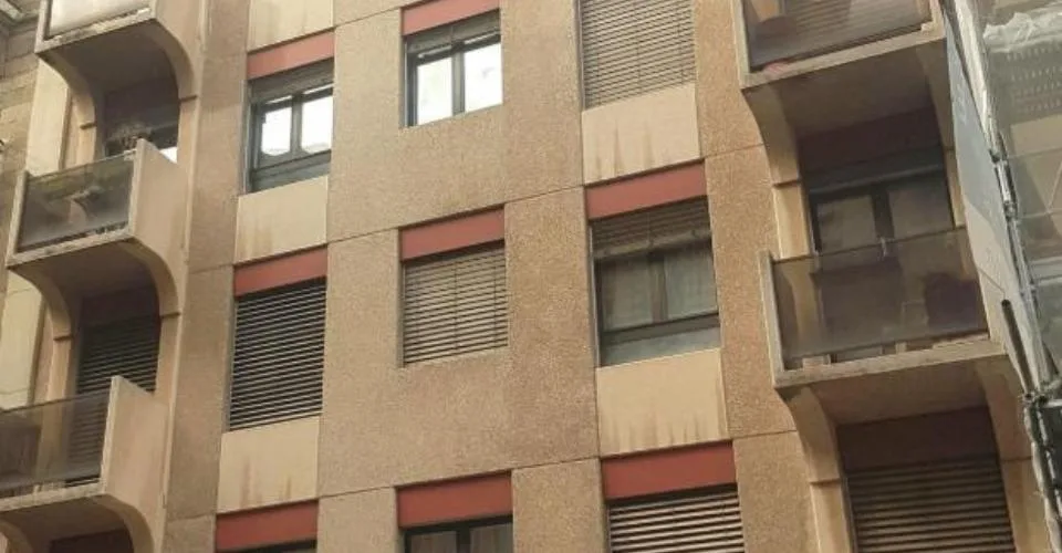 Joli appartement de 4 pièces au 3ème étage situé aux Eaux-Vives