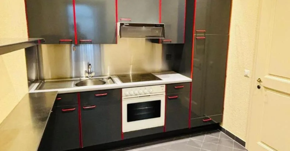 Appartement de 3 pièces au coeur de la Vieille-Ville de Genève CHF 3'300 cc