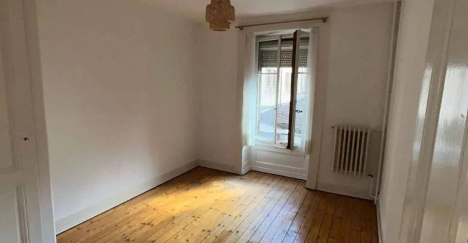 Charmant appartement de 3 pièces au 1er étage
