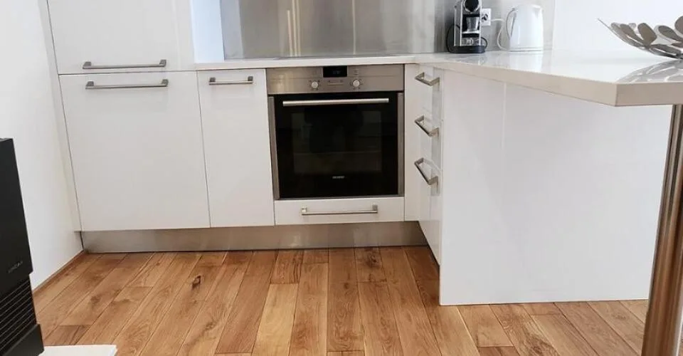 Charmant appartement meublé de 2 pièces à deux pas du lac
