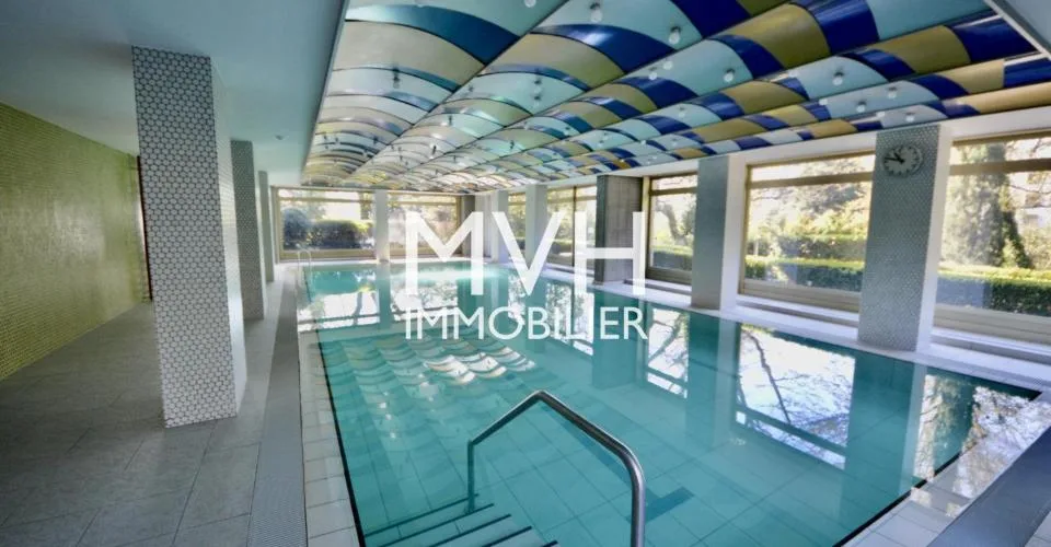 5.5 pièces rénové au calme avec piscine