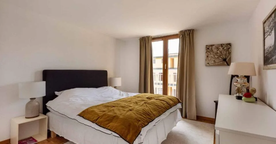 Appartement meublé de 4 pièces dans le quartier des Hôpitaux