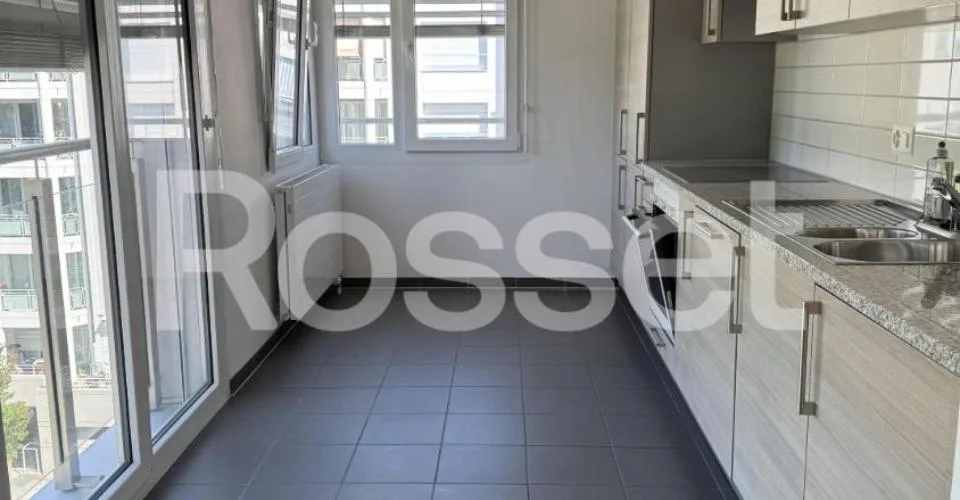 Wohnung 4,5 Zimmer im 6. Stock – Foto 4 von 10