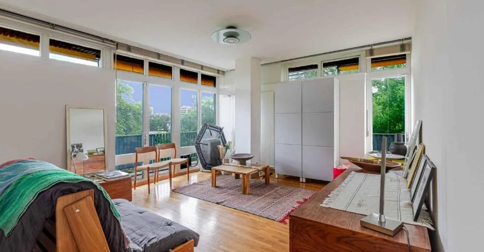 APPARTEMENT LUMINEUX DE 4 PIÈCES