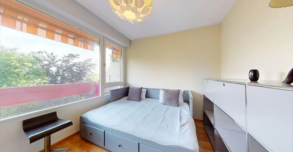 Superbe appartement 4 chambres avec 3 balcons – Route de Frontenex 114, Genève !