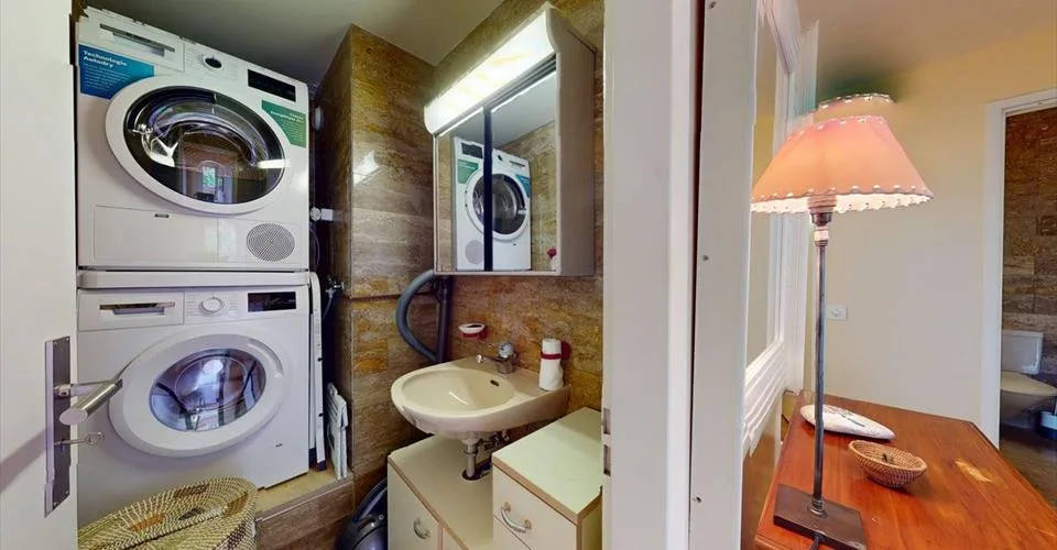 Superbe appartement 4 chambres avec 3 balcons – Route de Frontenex 114, Genève !