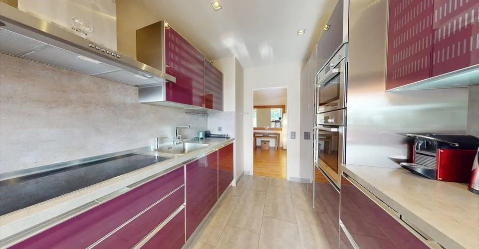 Superbe appartement 4 chambres avec 3 balcons – Route de Frontenex 114, Genève !