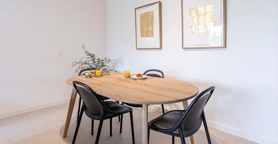✨ Superbe Appartement 2 Chambres à Louer à Genève – Emplacement Idéal & Entièrement Rénové ! ✨