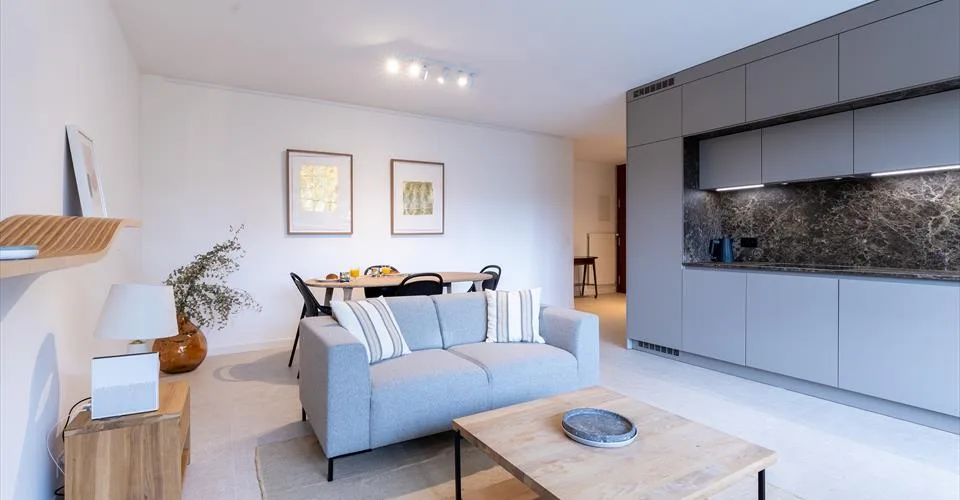 ✨ Superbe Appartement 2 Chambres à Louer à Genève – Emplacement Idéal & Entièrement Rénové ! ✨