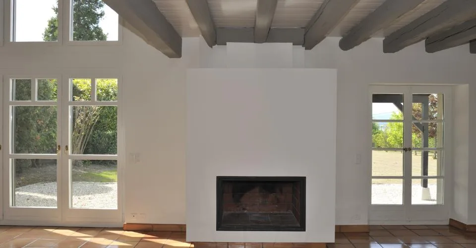 SUPERBE MAISON DE VILLAGE (11 pièces)