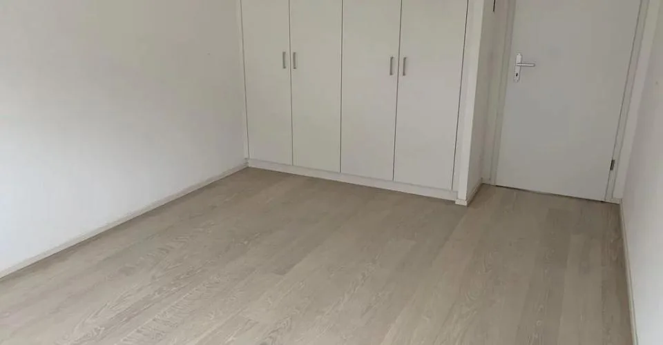 Bel appartement dans un immeuble de prestige au centre du village de V