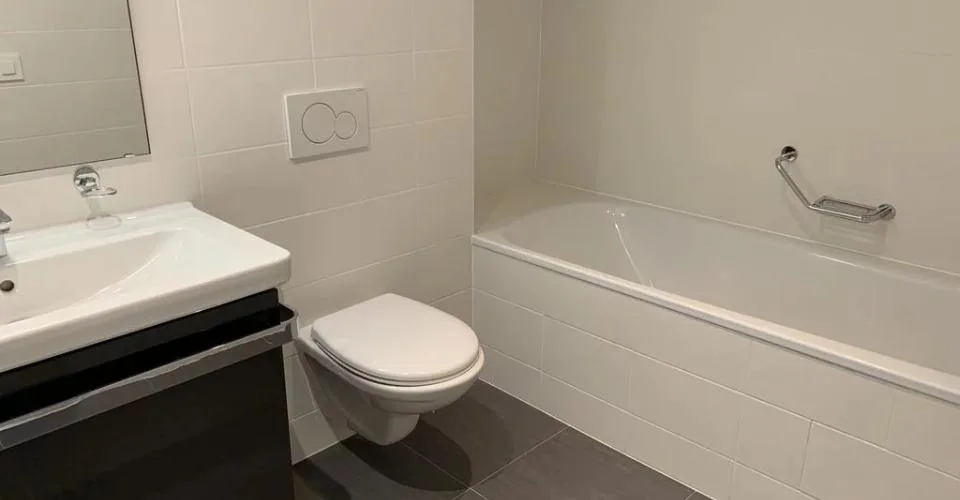Bel appartement dans un immeuble de prestige au centre du village de V