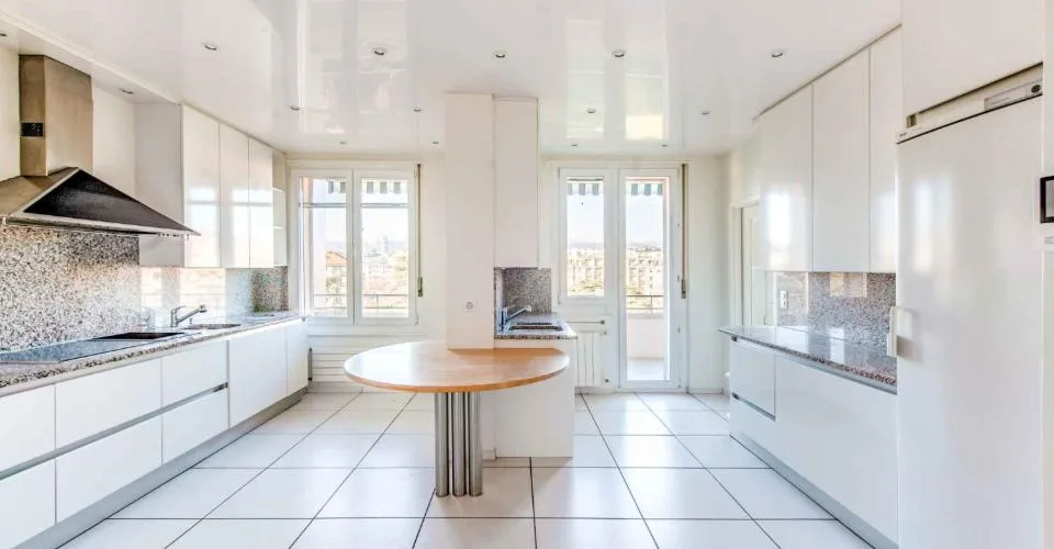 Magnifique appartement de 7.5 pièces avec vue sur le lac