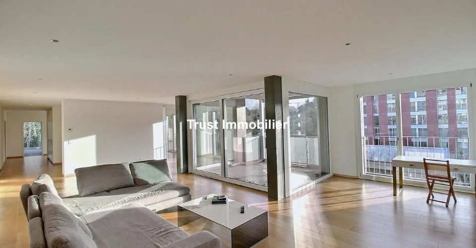 5006L. Grand appartement à louer- vue Salève - Conches