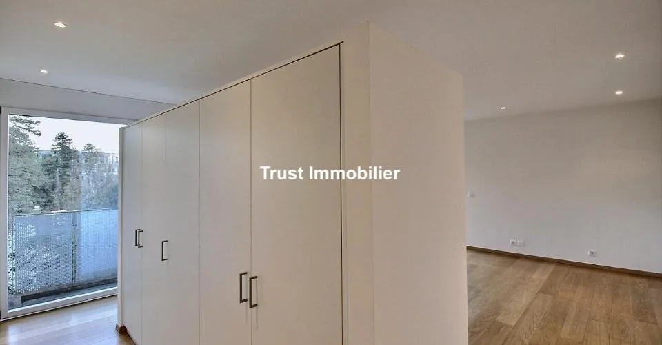 5006L. Grand appartement à louer- vue Salève - Conches