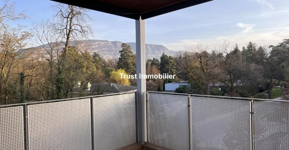 5006L. Grand appartement à louer- vue Salève - Conches