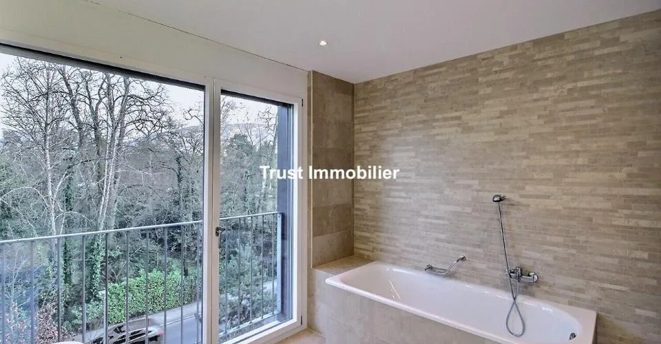 5006L. Grand appartement à louer- vue Salève - Conches