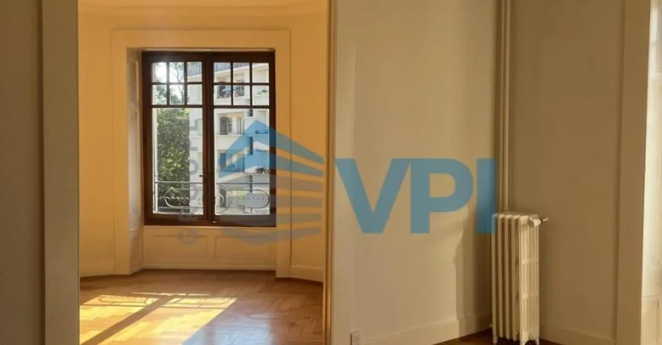 Joli appartement de 5 pièces au coeur des Eaux-Vives – Foto 7 von 13