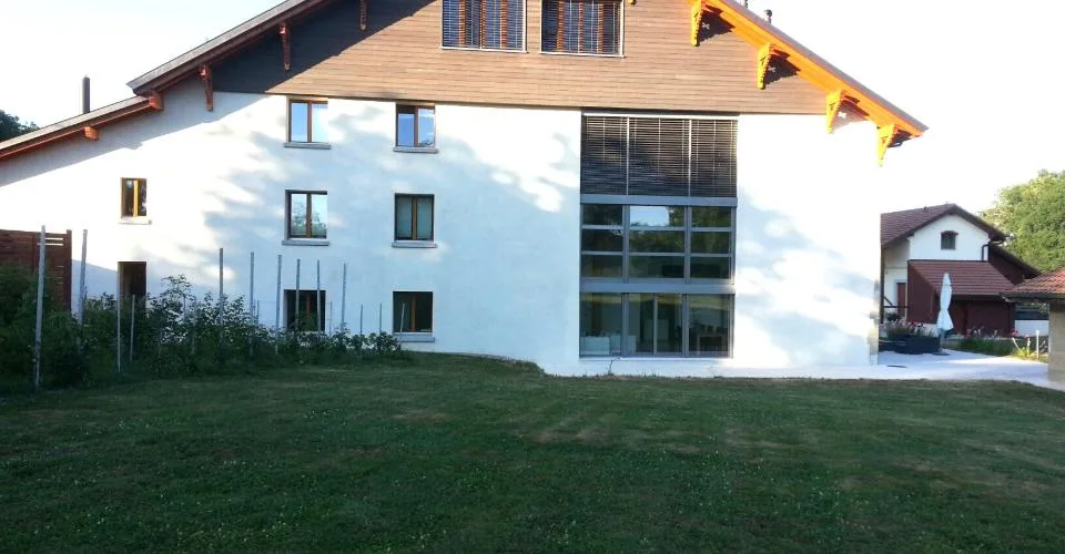 Magnifique appartement traversant de 6 pièces à Cartigny.
