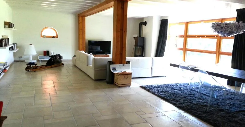 Magnifique appartement traversant de 6 pièces à Cartigny.