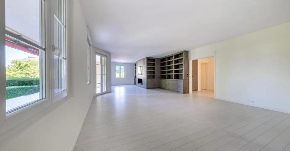 Appartement avec terrasse à Cologny