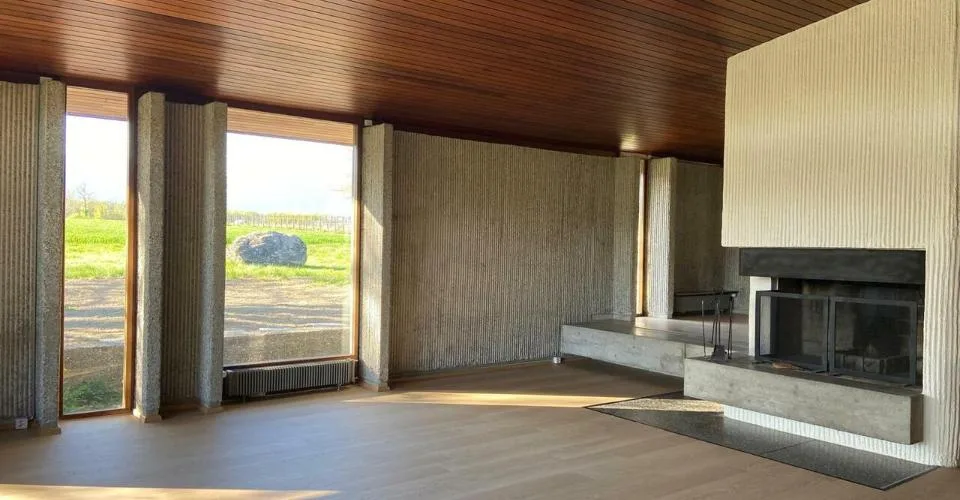 Villa de plain-pied avec vue dégagée sur la commune de Collex-Bossy.