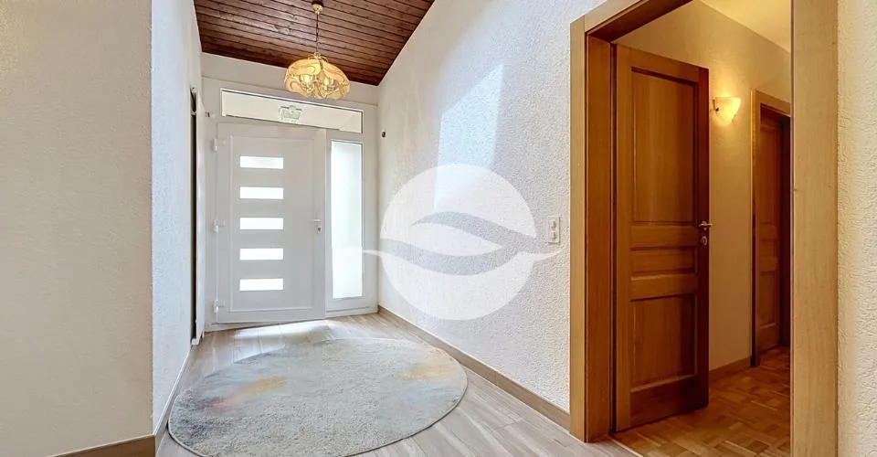 4,5 pièces semi ou non meublé avec terrasse